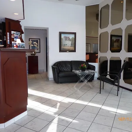 Astoria Hotel 3*