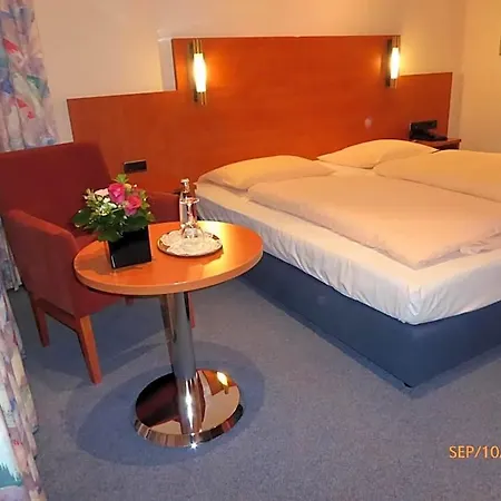 Astoria 3*