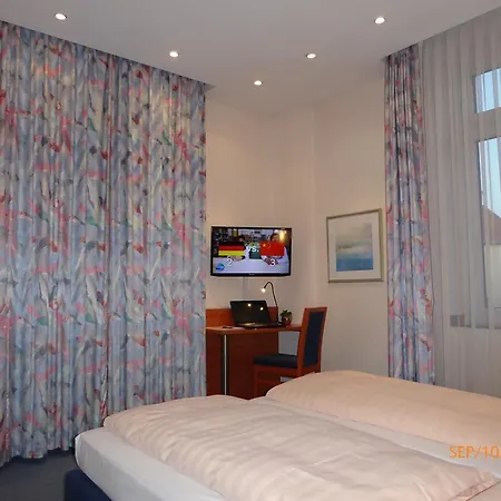 Hotel Astoria 3*